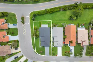 13878 Palm Grove Pl, Palm Beach Gardens, FL 33418 - Photo 56