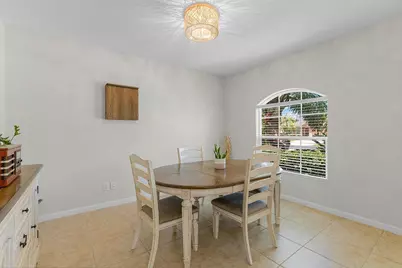 8110 Westfield Circle, Vero Beach, FL 32966 - Photo 6
