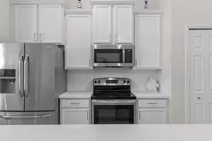 8110 Westfield Cir, Vero Beach, FL 32966 - Photo 14