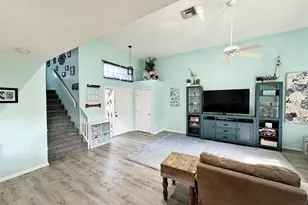 1020 NW 107th Ave, Plantation, FL 33322 - Photo 4