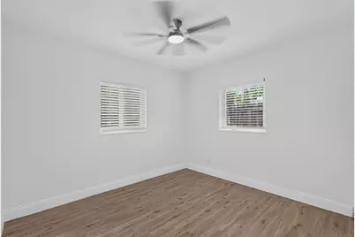 540 NE 61st Street, Oakland Park, FL 33334 - Photo 18