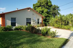 820 14th St, West Palm Beach, FL 33401 - Photo 1