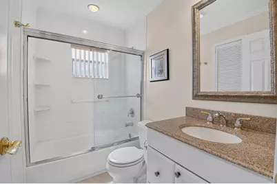 323 Capri G #323, Delray Beach, FL 33484 - Photo 4