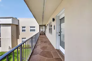 323 Capri G, Delray Beach, FL 33484 - Photo 22