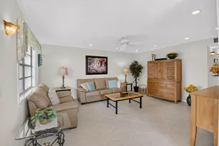 323 Capri G, Delray Beach, FL 33484 - Photo 8