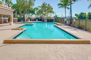 1068 N Benoist Farms Rd, West Palm Beach, FL 33411 - Photo 12