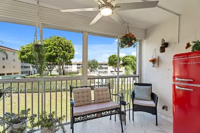 200 Village Green Circle E #206, Palm Springs, FL 33461 - Photo 16