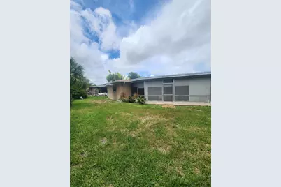 4821 NW 13th Avenue, Deerfield Beach, FL 33064 - Photo 4