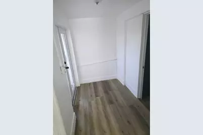 2137 NW 1st Terrace #back, Miami, FL 33125 - Photo 12