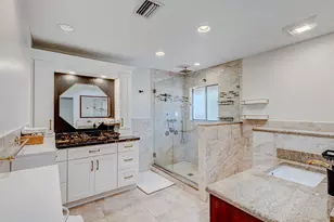 13 Lexington Ln E, Palm Beach Gardens, FL 33418 - Photo 28