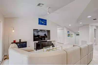 13 Lexington Lane E #F, Palm Beach Gardens, FL 33418 - Photo 10