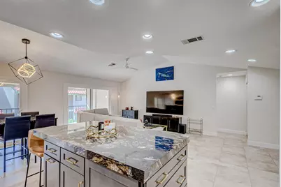 13 Lexington Lane E #F, Palm Beach Gardens, FL 33418 - Photo 18