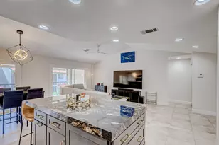 13 Lexington Ln E, Palm Beach Gardens, FL 33418 - Photo 18