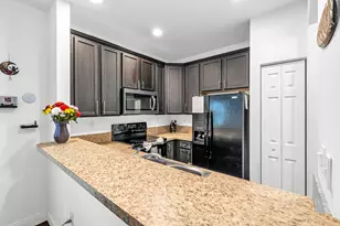 364 Lake Monterey Cir, Boynton Beach, FL 33426 - Photo 4