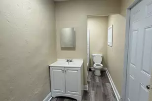 2881 NW 11th Pl, Fort Lauderdale, FL 33311 - Photo 16