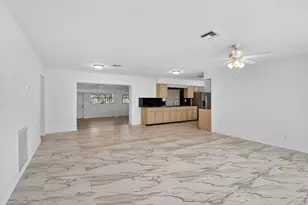 5731 NE 17th Terrace, Fort Lauderdale, FL 33334 - Photo 4