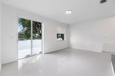 3923 SW 169th Terrace, Miramar, FL 33027 - Photo 36