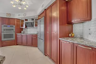 5200 N Ocean Dr, Riviera Beach, FL 33404 - Photo 14