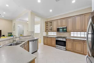 11645 NW 71st Pl, Parkland, FL 33076 - Photo 8