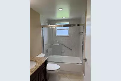 119 Burgundy C, Delray Beach, FL 33484 - Photo 12