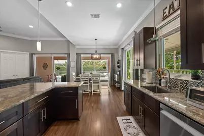8488 Beaconhill Road, Palm Beach Gardens, FL 33410 - Photo 14
