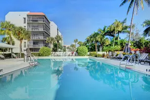 3050 Presidential Way, West Palm Beach, FL 33401 - Photo 36