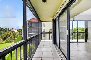 3050 Presidential Way, West Palm Beach, FL 33401 - Photo 8