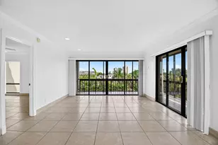 3050 Presidential Way, West Palm Beach, FL 33401 - Photo 4