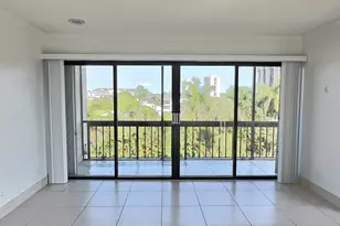 3050 Presidential Way, West Palm Beach, FL 33401 - Photo 6