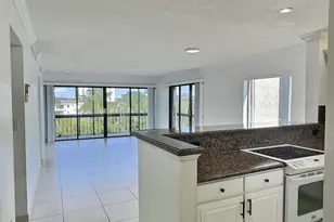 3050 Presidential Way, West Palm Beach, FL 33401 - Photo 10