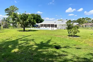 2001 SE Bisbee St, Port Saint Lucie, FL 34952 - Photo 8