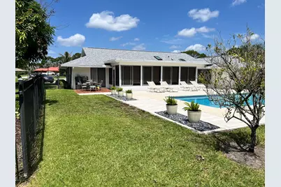 2001 SE Bisbee Street, Port Saint Lucie, FL 34952 - Photo 6