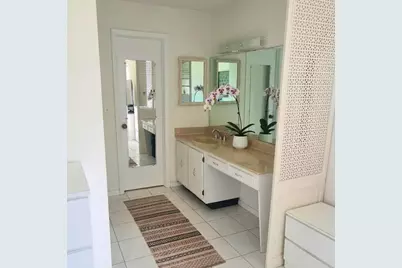 13746 Via Flora #E, Delray Beach, FL 33484 - Photo 16