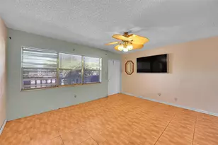 9101 Sunrise Lakes Blvd, Sunrise, FL 33322 - Photo 6