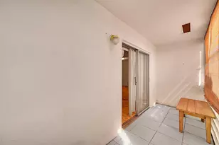 9101 Sunrise Lakes Blvd, Sunrise, FL 33322 - Photo 20