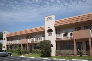 9101 Sunrise Lakes Blvd, Sunrise, FL 33322 - Photo 2