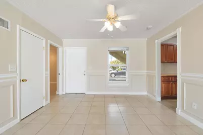 510 Prosperity Farms Rd. Road #4b, North Palm Beach, FL 33408 - Photo 12