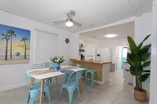 305 N Lakeside Dr, Lake Worth Beach, FL 33460 - Photo 10