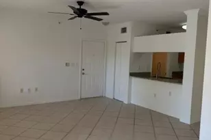 6410 Emerald Dunes Dr, West Palm Beach, FL 33411 - Photo 8