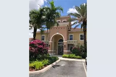 6410 Emerald Dunes Drive #206, West Palm Beach, FL 33411 - Photo 2