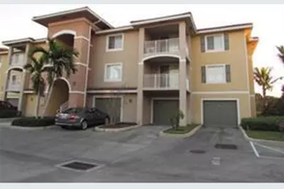 6410 Emerald Dunes Drive #206, West Palm Beach, FL 33411 - Photo 4