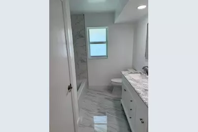 10736 Locust Street, Palm Beach Gardens, FL 33418 - Photo 14