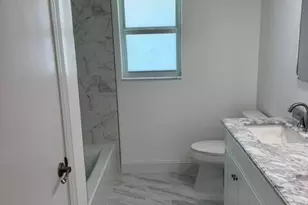 10736 Locust St, Palm Beach Gardens, FL 33418 - Photo 14