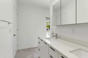 21303 NE 18th Pl, Miami, FL 33179 - Photo 18