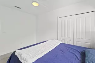 21303 NE 18th Pl, Miami, FL 33179 - Photo 24
