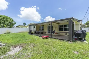3201 Liberty St, Hollywood, FL 33021 - Photo 10
