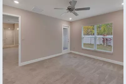 8308 Amalfi Circle, Fort Pierce, FL 34951 - Photo 20