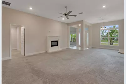 8308 Amalfi Circle, Fort Pierce, FL 34951 - Photo 6