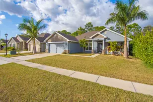 8308 Amalfi Cir, Fort Pierce, FL 34951 - Photo 38