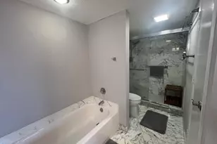3400 N Ocean Dr, Riviera Beach, FL 33404 - Photo 20